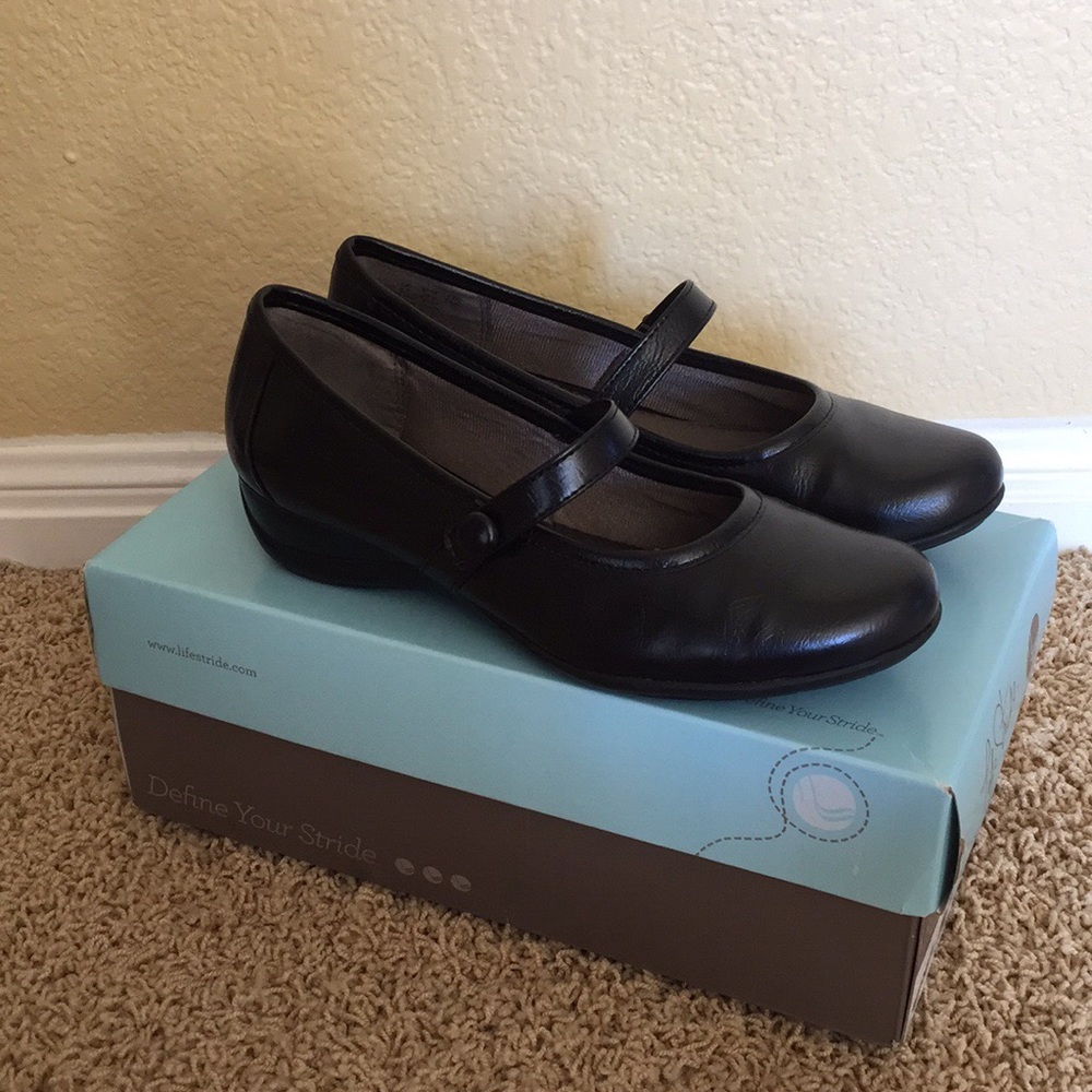 Black Flats